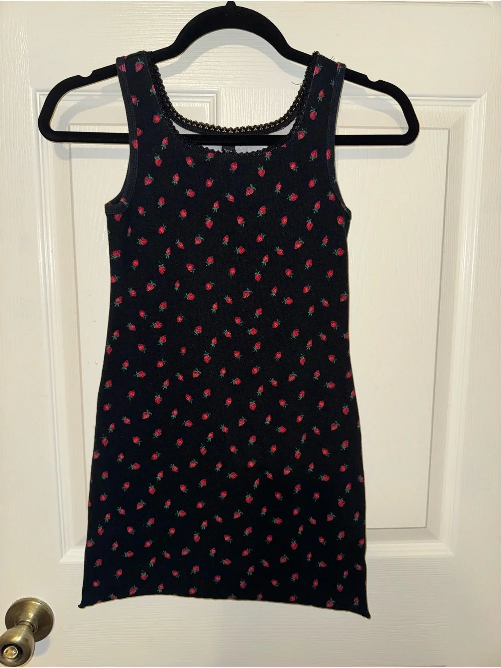 Art Class Girls Black Strawberry Print Tank Top Size L 10/12